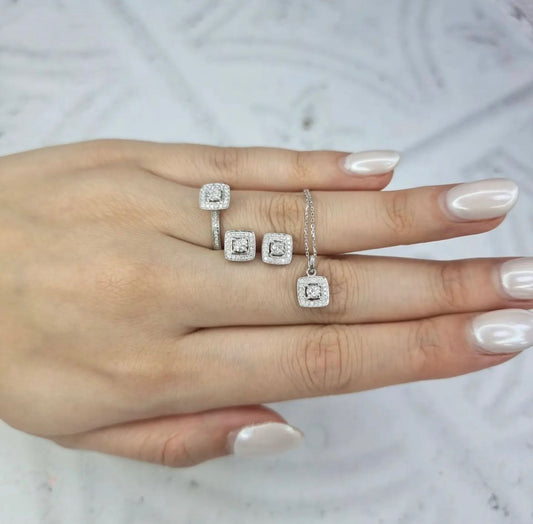 Cushion Diamond Illusion Set