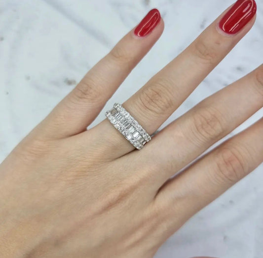 Brilliant Baguette Diamond Ring